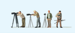Preiser 10804  Photographers (4) with Tripods Exclusive Figure Set HO