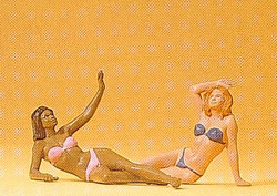 Preiser 45017 Female Sunbathers Lying (2) Figure Set G Gauge