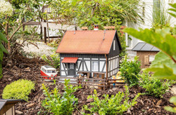 Pola Small Half Timbered House Kit PO331780 G Gauge