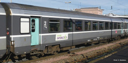 Roco 74538  SNCF B10rtu 2nd Class Corail Saloon Coach VI HO