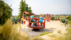 Noch 13403  micro-motion Playground Roundabout HO