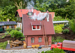 Pola Brick Built House on Fire Kit PO331091 G Gauge