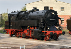 Piko 37232  DR BR95 Steam Locomotive IV (DCC-Sound) G Gauge