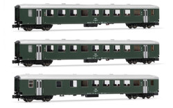 Arnold HIN4376 OBB Schlirenwagen Green 2nd Class Coach Set (3) IV N Gauge
