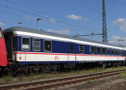 Minitrix TRI Bduu497.2 Commuter Coach VI N Gauge M18488