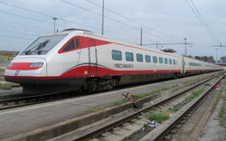 Rivarosssi FS ETR460 Frecciabianca 4 Car EMU VI HO Gauge HR2962