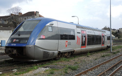 Jouef SNCF X 73500 Nouvelle Aqu Diesel Railcar VI (DCC-Sound) HO Gauge HJ2438S