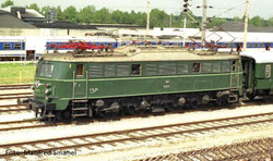 Piko Expert OBB Rh1018 Electric Locomotive III (~AC-Sound) HO Gauge PK51148