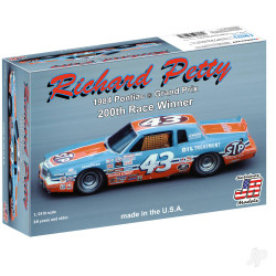 Salvinos JR Richard Petty 1984 Pontiac Grand Prix 200 Race Winner 1:24 Model Kit