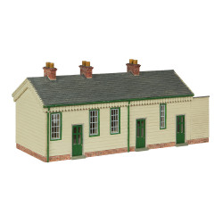 Scenecraft 44-0187A S&DJR Wooden Station Building Green and Cream