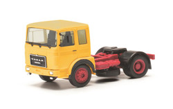 Herpa Roman Diesel 2 Axle Tractor Unit Yellow HO Gauge HA310550-003