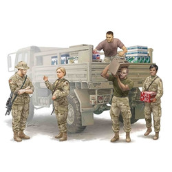 Trumpeter 429 Modern US Soldiers Logistics Supply Team 1:35 Model Kit