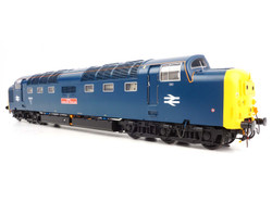 Heljan 5531  Class 55 019 'Royal Highland Fusilier' BR Preserved Blue O Gauge