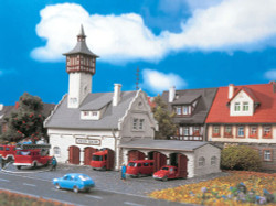 Vollmer 47781 Six Bay Village Fire Station Kit N Gauge