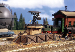 Vollmer 47549 Coaling Stage with Crane Kit N Gauge