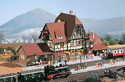 Vollmer 47522 Neuffen Station Kit N Gauge