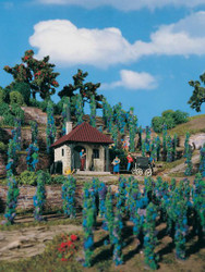 Vollmer 45129 House with Vineyard Kit HO