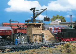 Vollmer 45718 Small Coaling Store with Crane Kit HO