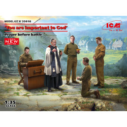 ICM 35616 'You Are Important to God' Prayer Before Battle 1:35 Model Kit