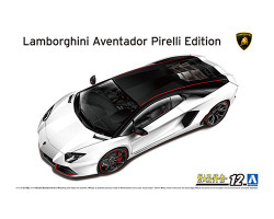 Aoshima 06121 Lamborghini Aventador Pirelli Edition '15 1:24 Model Car Kit