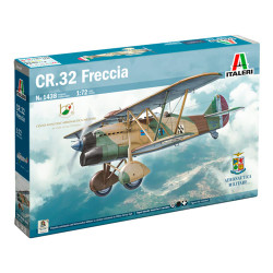 Italeri Fiat CR32 Freccia 1:72 Plastic Model Kit  1438