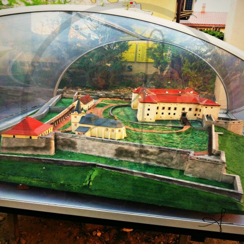 Image 1