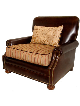 C5716A Esquire Chair and a Half