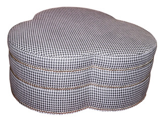 5707A Clover Ottoman (3 Leaf)