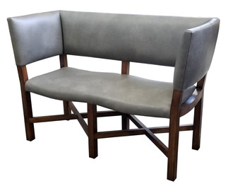 5418 Bennington Bench