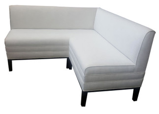 5634 Ida Banquette