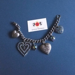 Vintage Heart Charm Bracelet