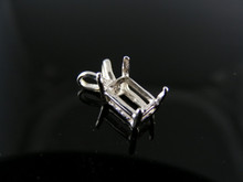 P97  PENDANT SETTING STERLING SILVER, 7X5MM EMERALD FACETED STONE