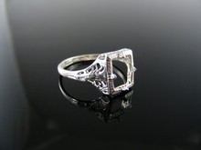 5796 RING SETTING STERLING SILVER SIZE 8, 8X6 MM EMERALD STONE