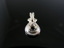P109B STERLING SILVER LOVE KNOT PENDANT, 4MM ROUND STONE