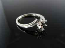 5798 STERLING SILVER RING SETTING, 6 MM  ROUND FACETED GEMSTONE. SIZE 8.5