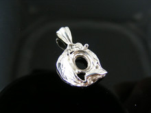 P96  PENDANT SETTING STERLING SILVER, 7X5MM OVAL FACETED STONE