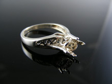 5705  RING SETTING STERLING SILVER, SIZE 7, 8X6 MM OVAL STONE