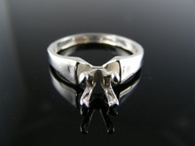 4500 RING SETTING STERLING SILVER, SZ8, 6MM ROUND STONE
