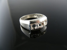 5790 STERLING SILVER RING SETTING, 3-3 MM ROUND FACETED GEMSTONE, SIZE 10.5