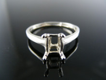 2667  RING SETTING STERLING SILVER, SIZE 9, 8X6 MM EMERALD STONE