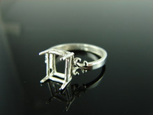 5803 RING SETTING STERLING SILVER  SIZE 7, 9X7 MM EMERALD STONE