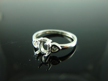 5724 RING SETTING STERLING SILVER 7X5MM OVAL GEMSTONE RING SIZE 6