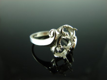 5733 Ring Setting Sterling Silver Size 8.5, (3)6x4mm Oval Gemstones