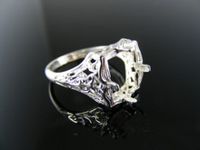 R13  RING SETTING STERLING SILVER, SIZE 6.75, 10X8 MM EMERALD STONE