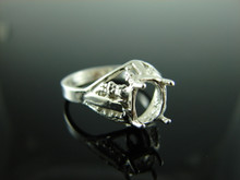 6030 Ring Setting Sterling Silver Size 8, 8x6 mm Oval Gemstone