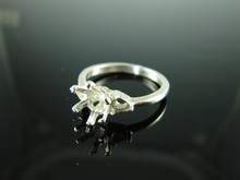 6084 STERLING SILVER RING SETTING, 3 STONE, 1 - 6 MM & 2 - 3 MM ROUND GEMSTONE, SIZE 6.5