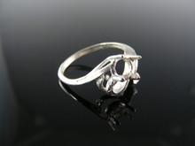 742 RING SETTING STERLING SILVER, SIZE 7.5, 7X5 MM OVAL CAB STONE
