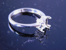 6230 STERLING SILVER RING SETTING, 6 MM SQUARE FACETED GEMSTONE, SIZE 7