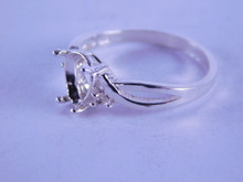 6263 sterling silver three stone mounting 9 x 6 mm pear w 2-2,25 mm side stones, size 9.25