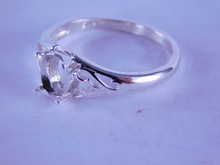 6271 Sterling Silver Ring Mounting, 7 x 5 mm oval, Size 8.5